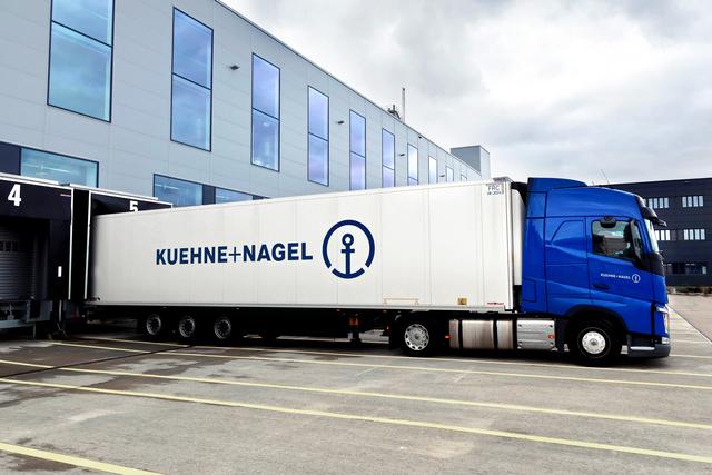 Cum să optimizați cross-docking-ul pentru a eficientiza comenzile